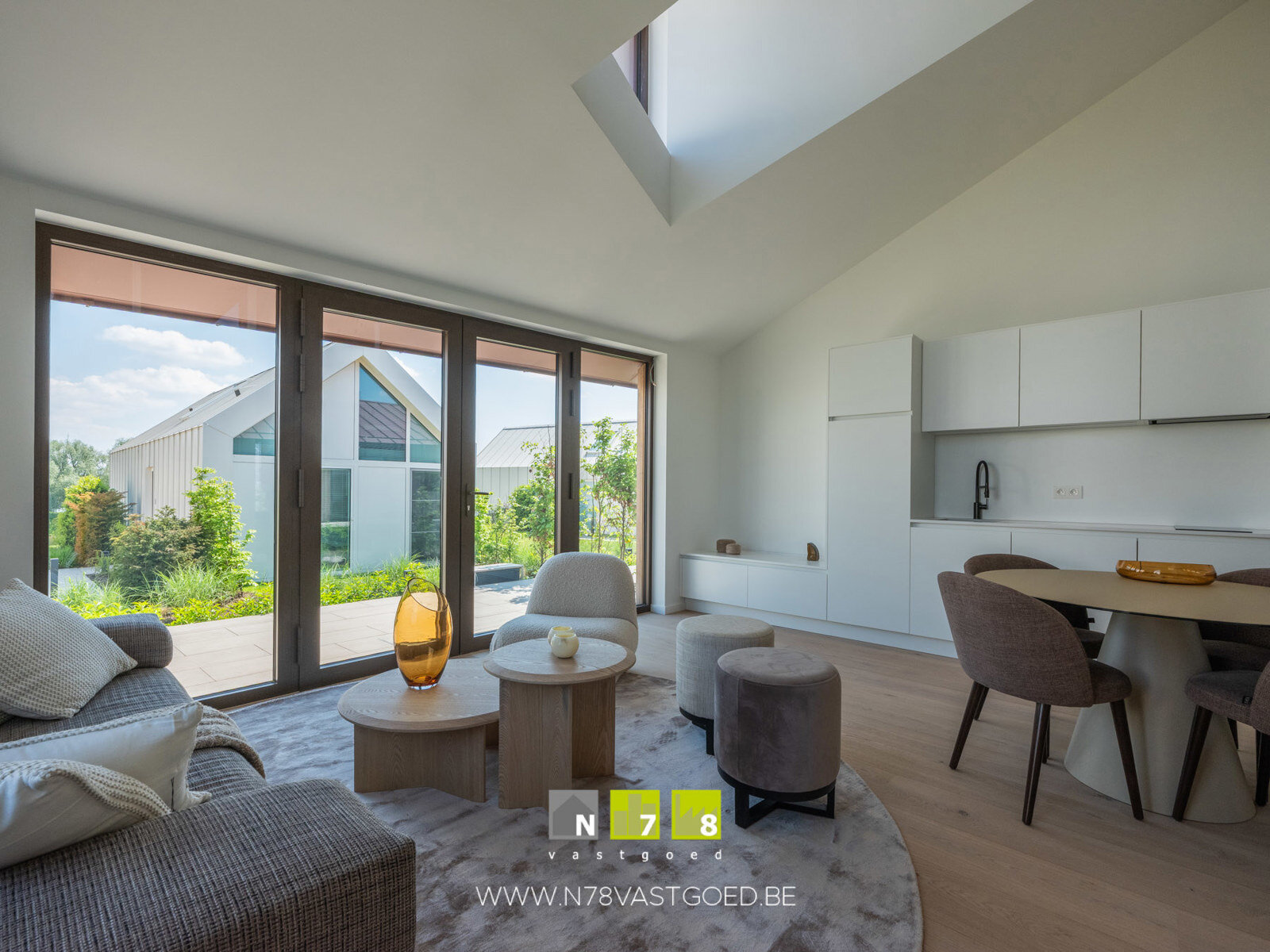 Domein Mase - 20 Vakantiewoningen Aldeneik in Maaseik